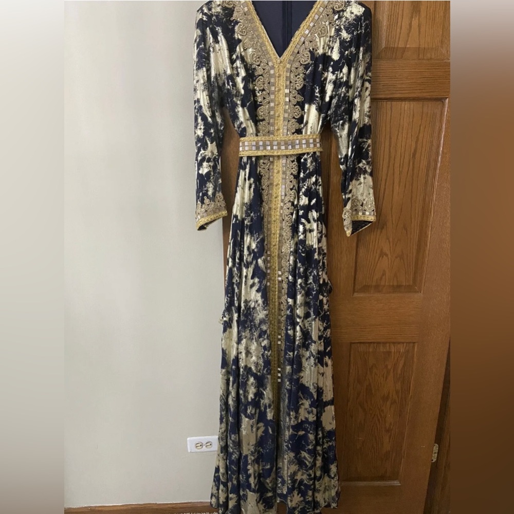 Caftan; Kaftan Dress; Dubai; kuftan